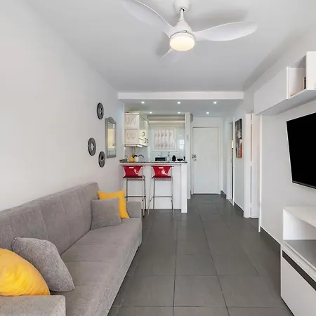 Apartamento En Torre Del Sol شقة