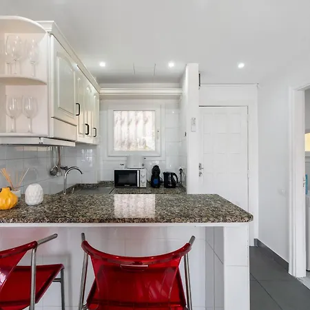 Apartamento En Torre Del Sol شقة